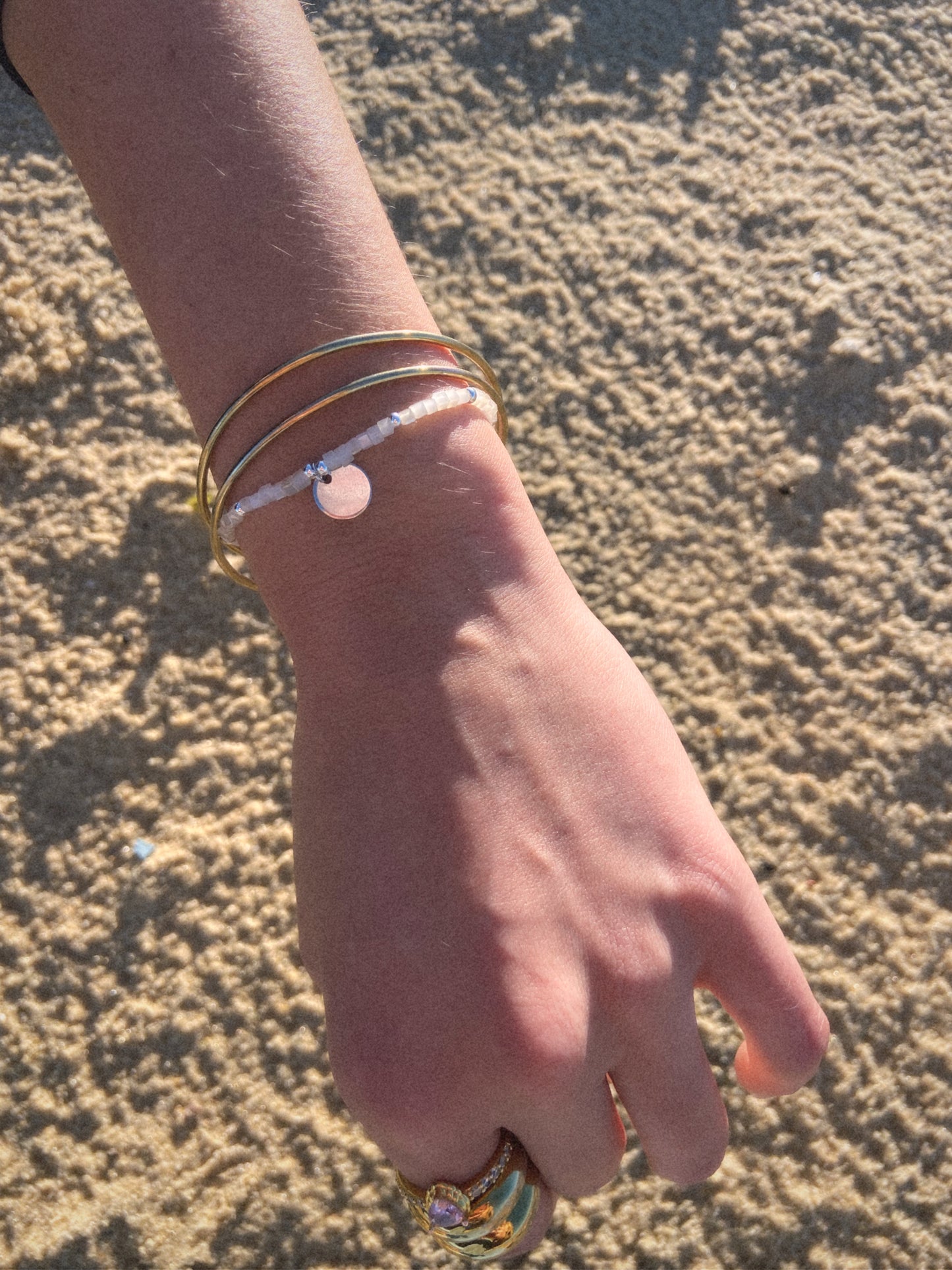 Bracelet pampille argentée perles blanches