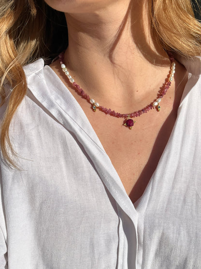 Collier Rosa